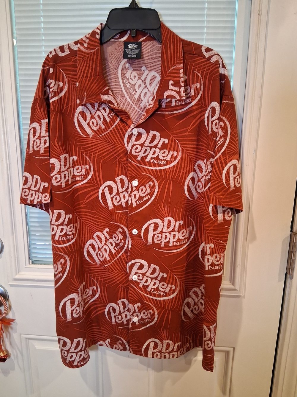 Sku47 Dr.Pepper 2025 Dr. Pepper Button Down Shirt Size M Like New